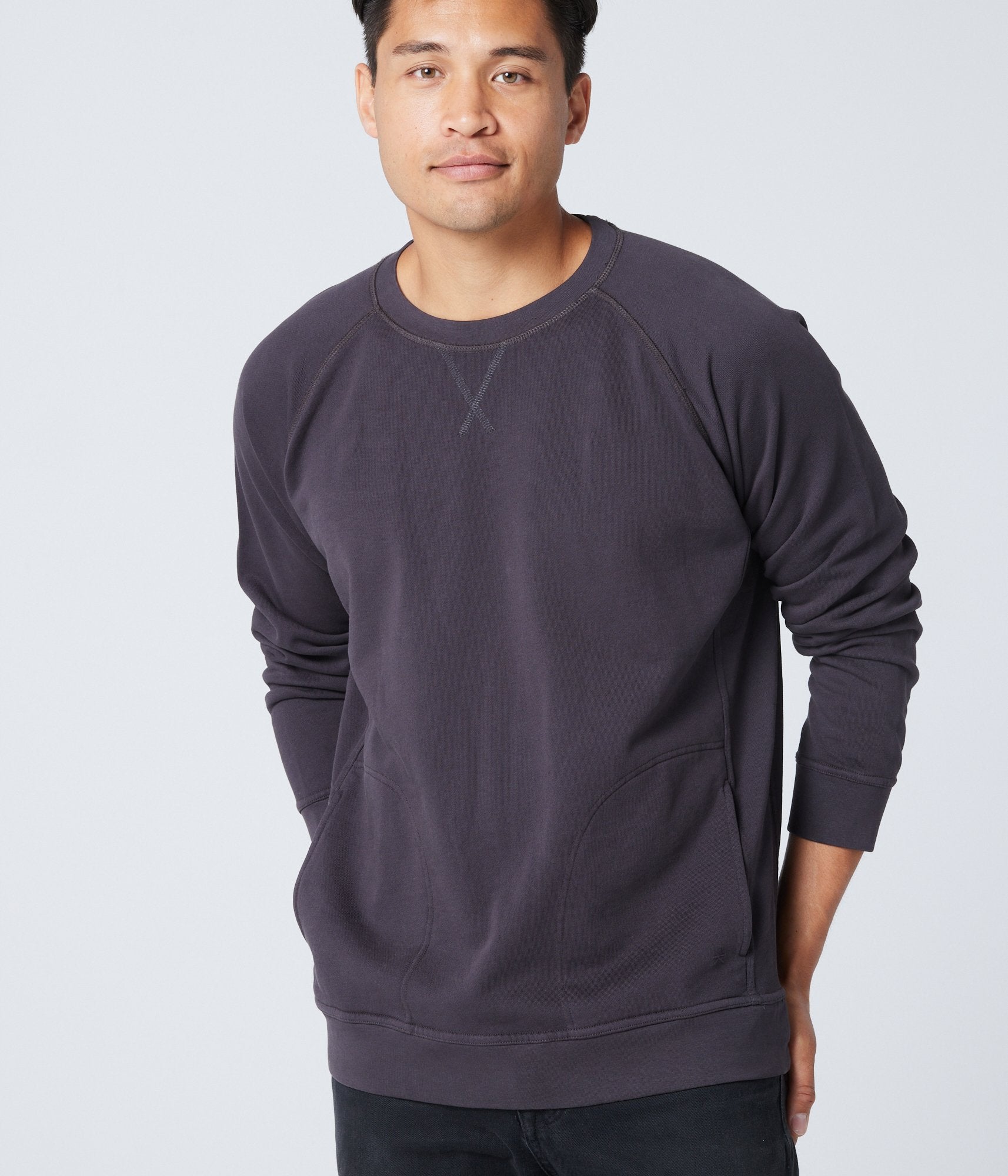 Crewneck Pocket Sweatshirt in Washed Black