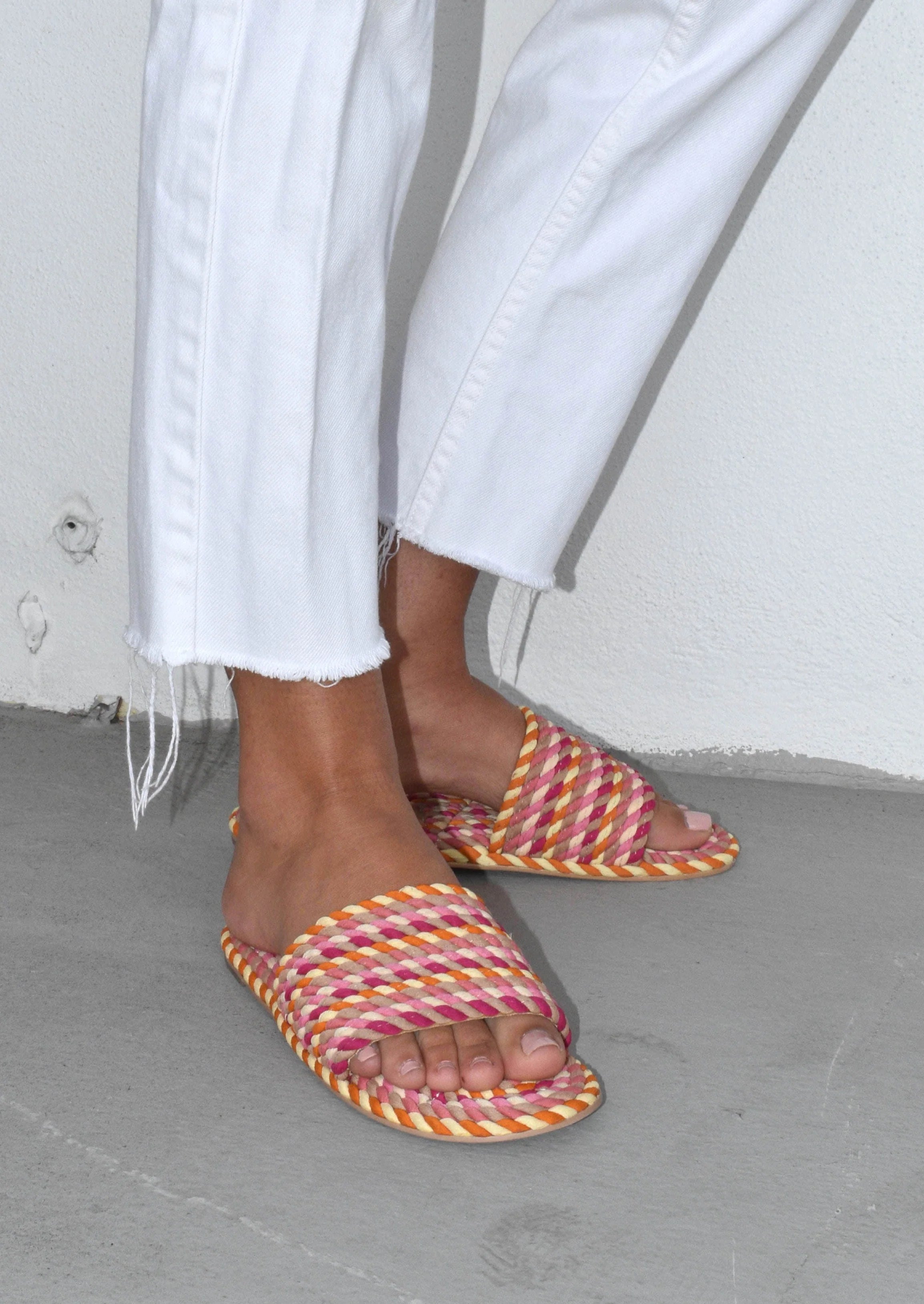 Sunny Sandals in Grapefruit