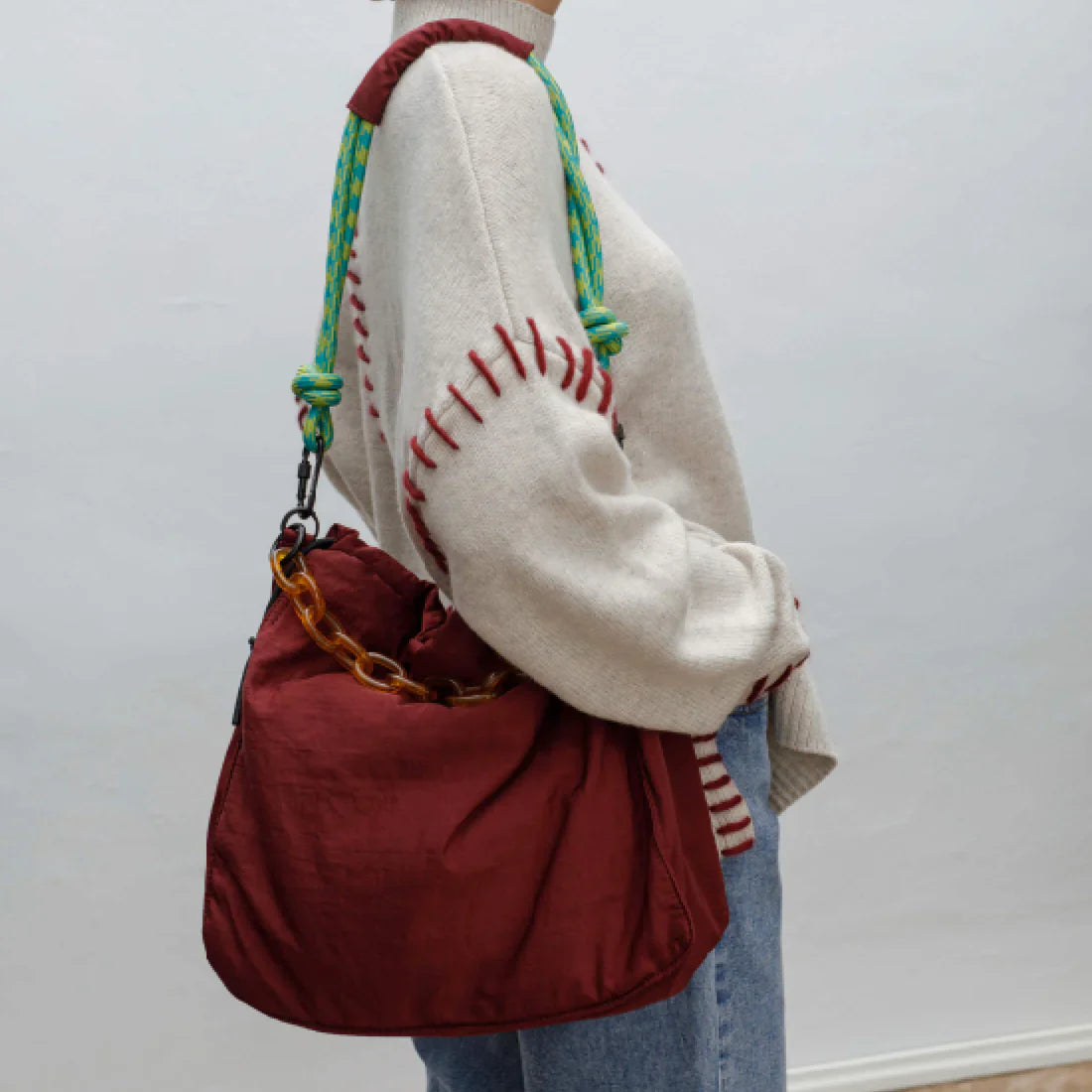 Rotunda Sant Hobo Bag in Bordeaux