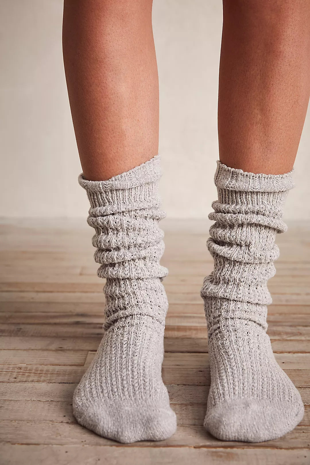 Staple Slouch Socks in Marled Grey