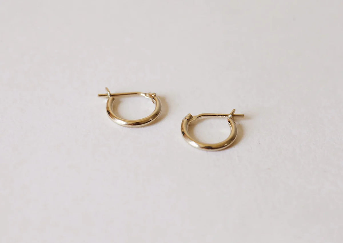 NY Small Hoop Earring - Single