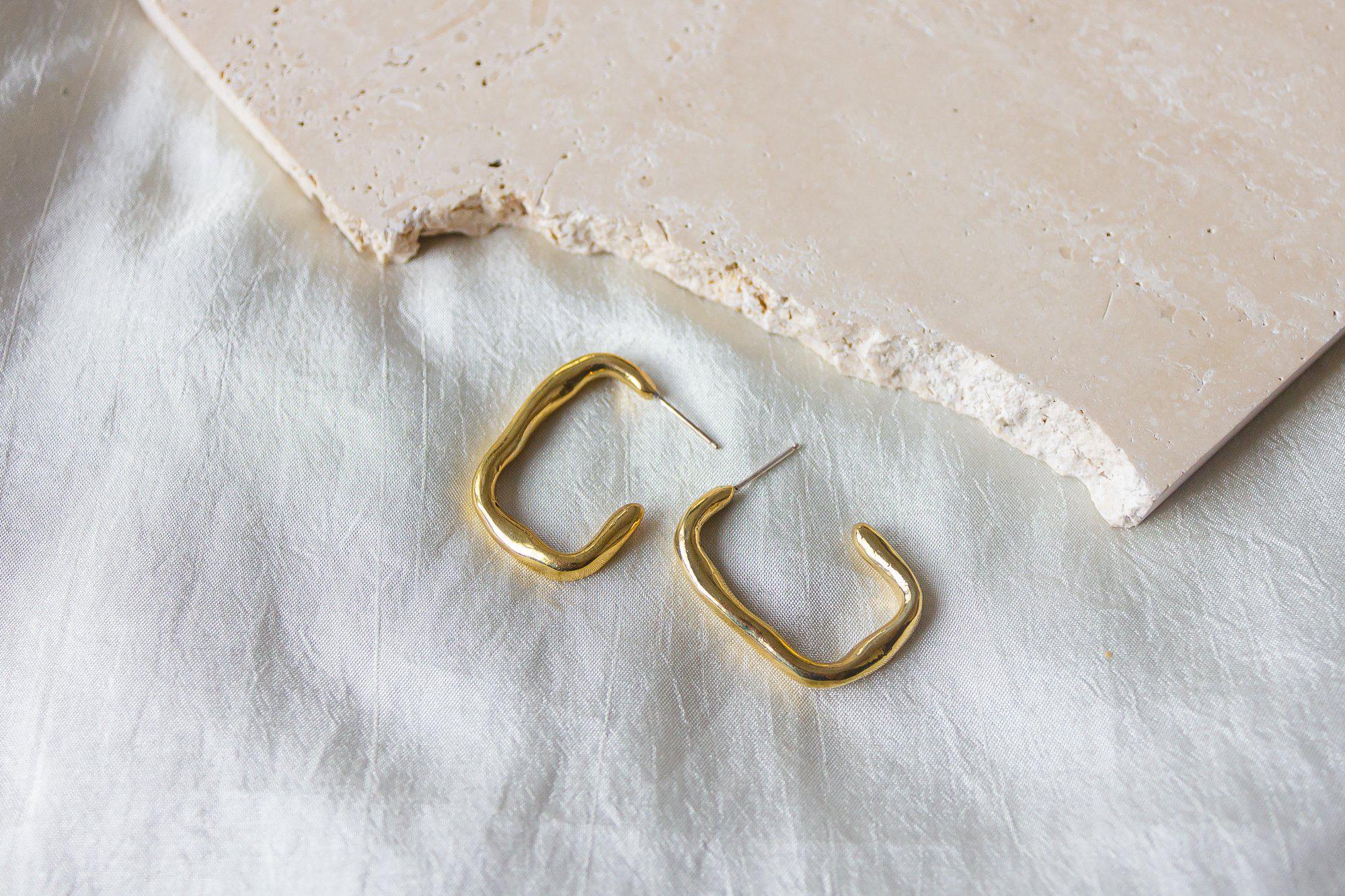 Golden Rectangle Hoops