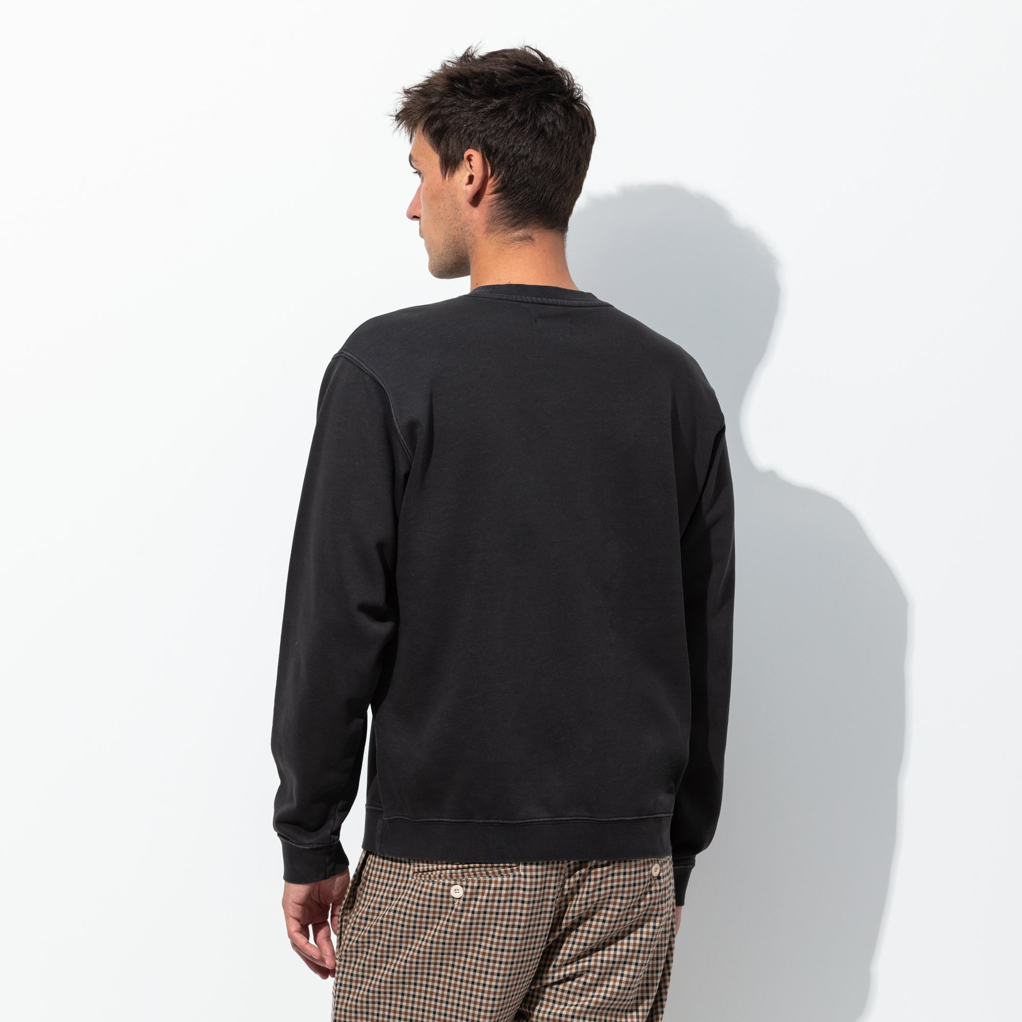 Camino Crew Sweatshirt in Dirty Black