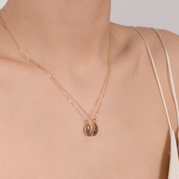 Shop All : HOLMES NECKLACE - MEREWIF